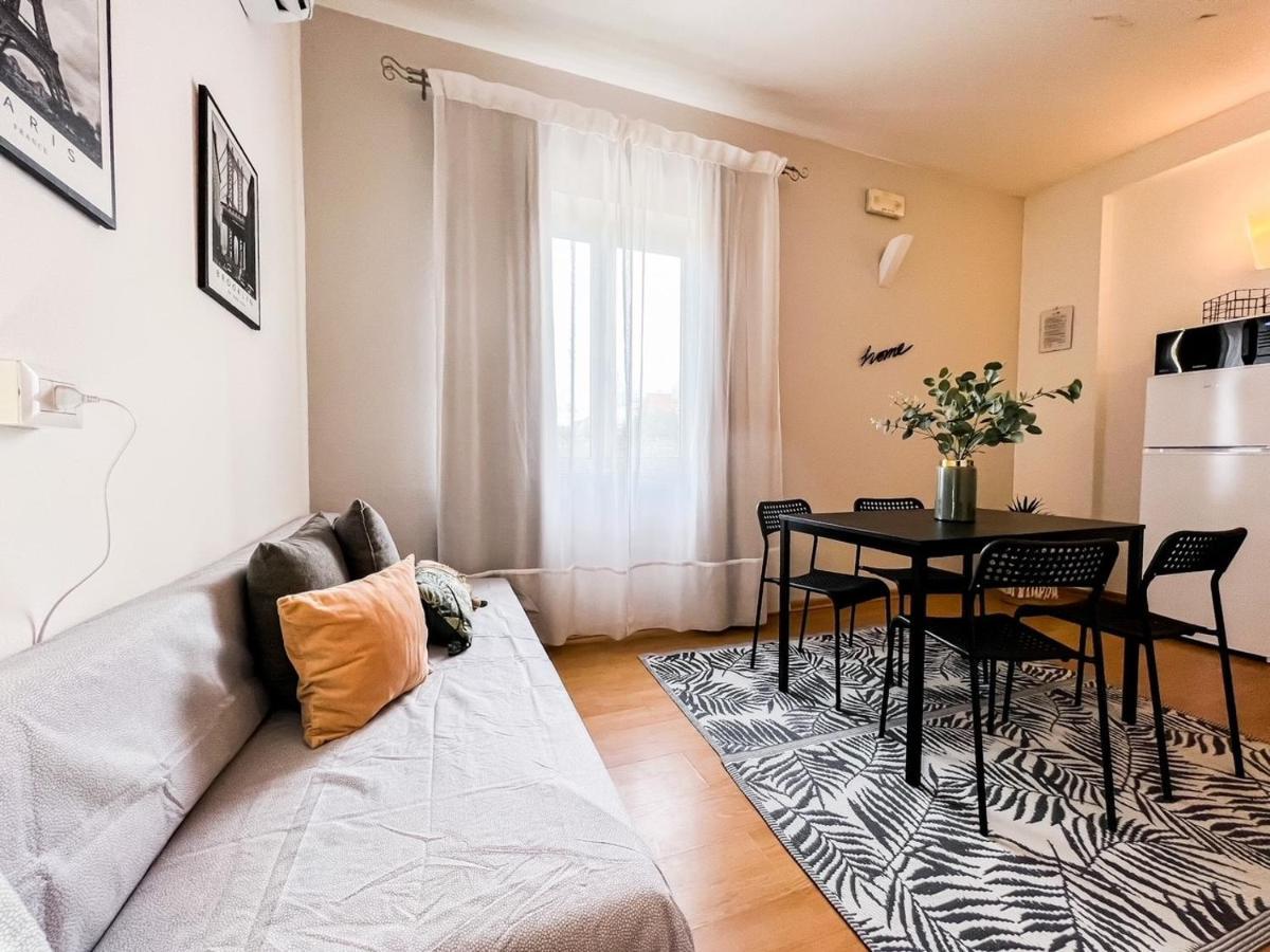 Mameli 04 Apartment Olbia Exterior photo